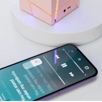 Rubik's cube shaped mini portable speaker – Image 6